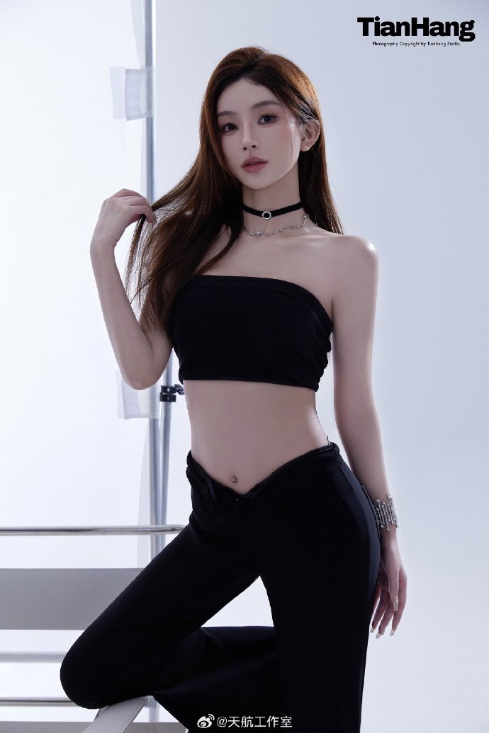 AV手册欧美乱妇15p辣图-磁力链完整无删减版-水蜜桃影视